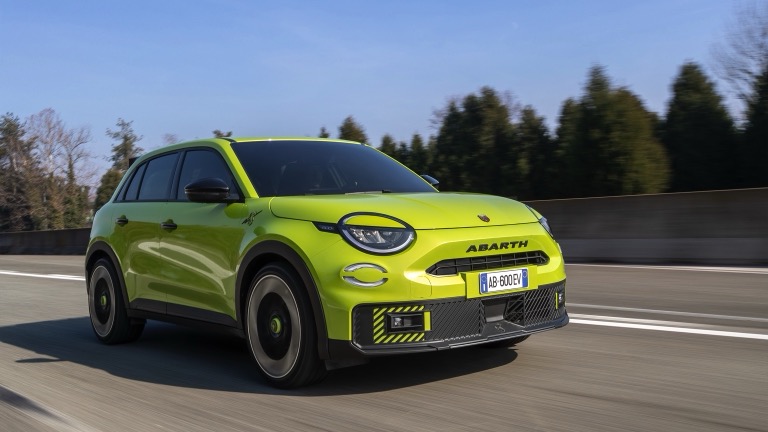 Abarth 600e Turismo 2024 - Image 2