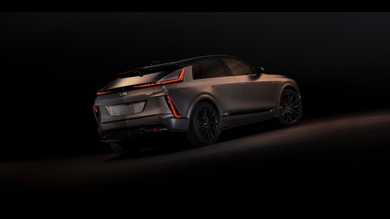 Cadillac LYRIQ-V 2025 - Image 2