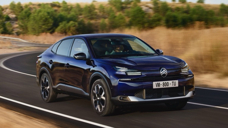 Citroen e-C4 X 2024 - Image 1