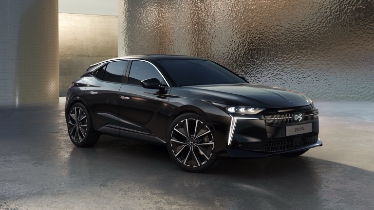 2024 DS Automobiles N°4 E-Tense electric car