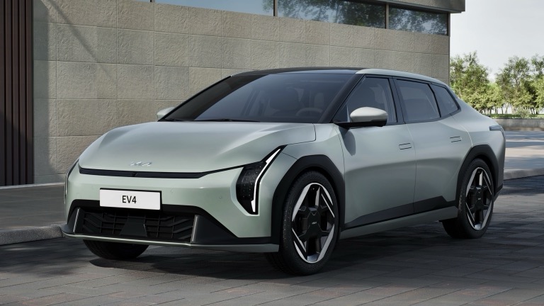 Kia EV4 Fastback 2025 - Image 1