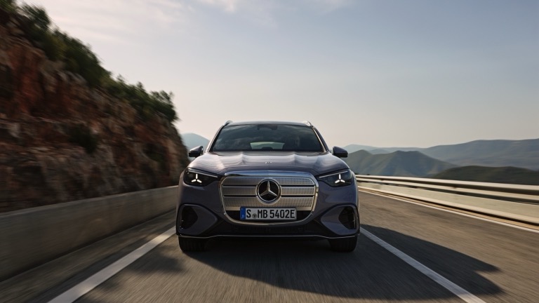 Mercedes-Benz GLC 400 4MATIC 2026 - Image 2