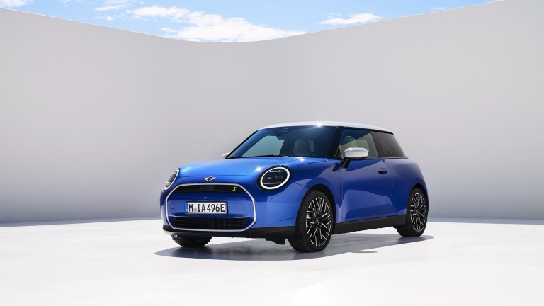 Mini Cooper Electric 2024 - Image 2