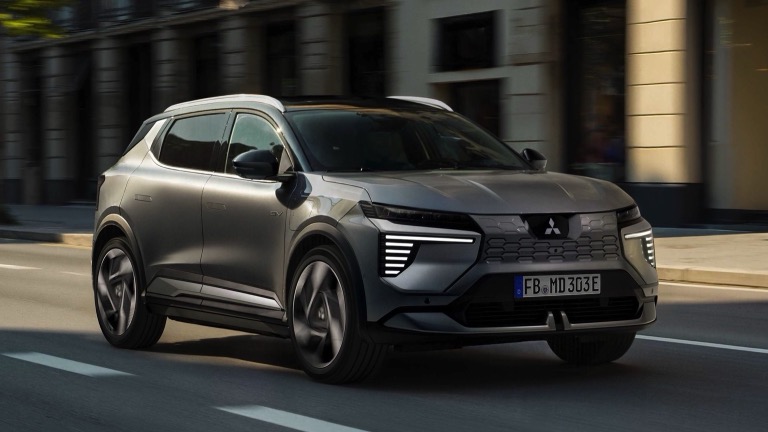 2026 Mitsubishi Eclipse Cross electric car