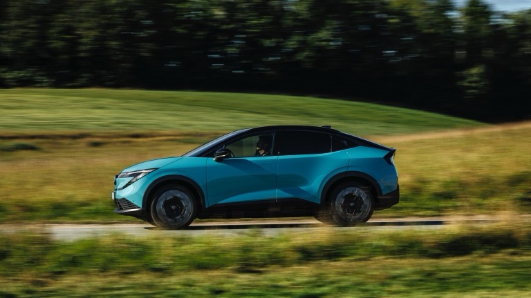 Nissan LEAF 2026 - Image 2