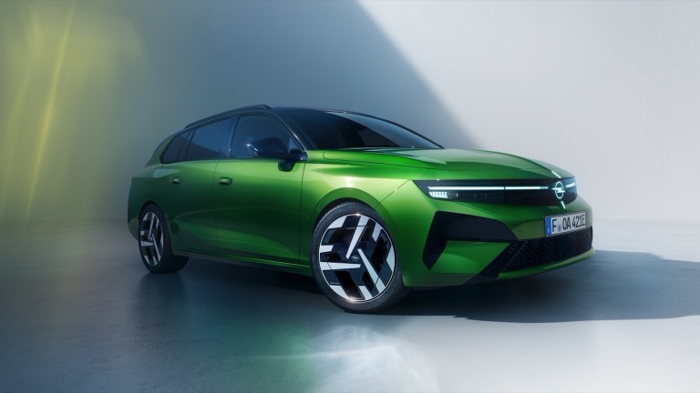 2026 Opel Astra Sports Tourer Electric electric car