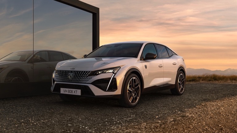 Peugeot e-408 2024 - Image 1