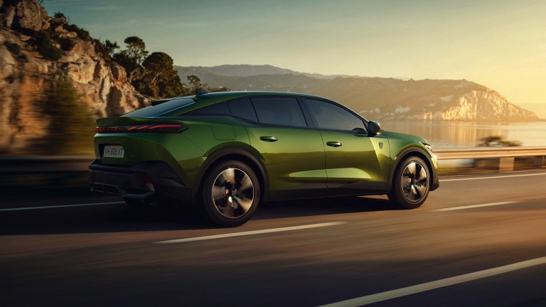 Peugeot e-408 2026 - Image 2