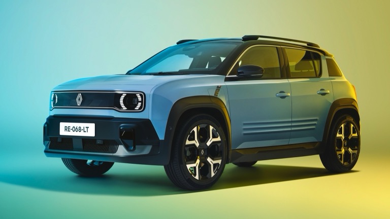 2025 Renault 4 E-Tech electric car