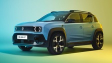 Renault 4 E-Tech 2025 - Image 3
