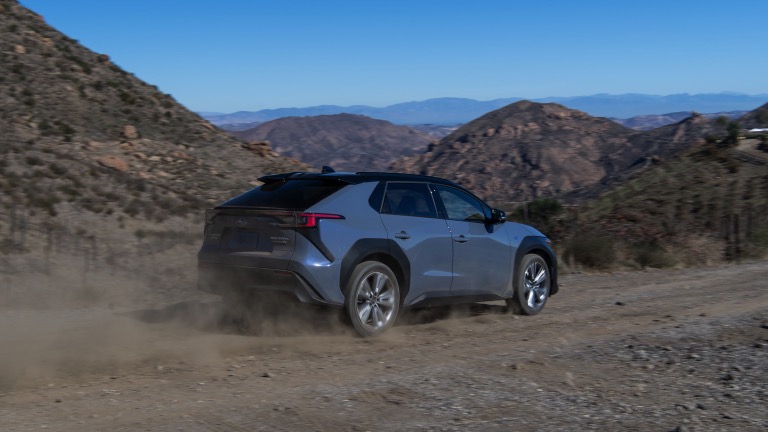 Subaru Solterra 2023 - Image 2