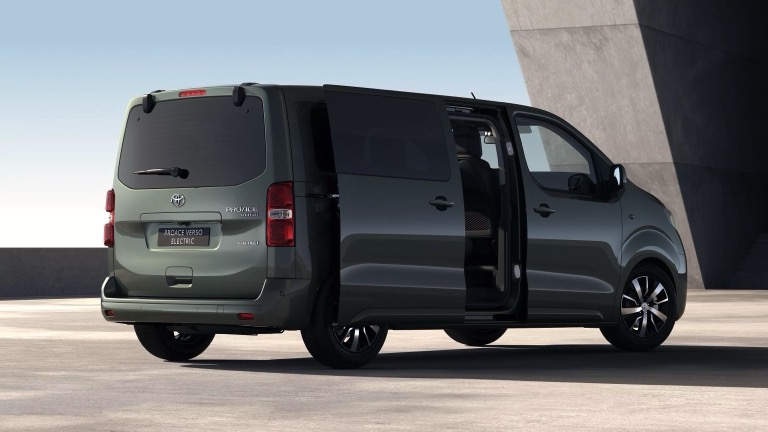 Toyota Proace Verso M 2024 - Image 2