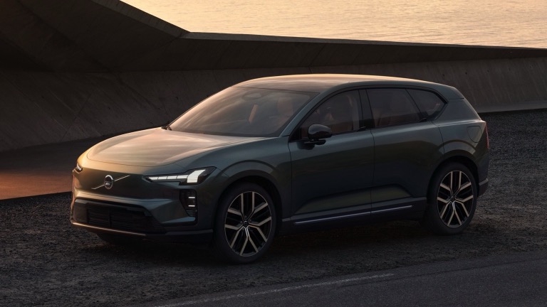 2026 Volvo EX60 P6 electric car
