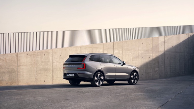 Volvo EX90 Single Motor 2025 - Image 2