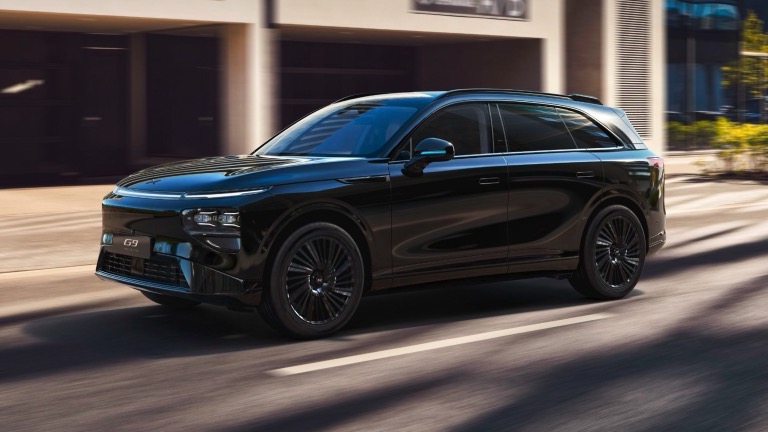 XPENG G9 AWD Performance 2025 - Image 1